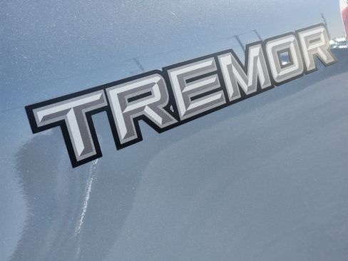 New 2026 Ford F250 Platinum w/ Tremor Off-Road Package AWD/4WD image 9