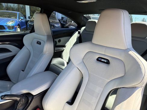 Used 2018 BMW M4 Coupe RWD image 36