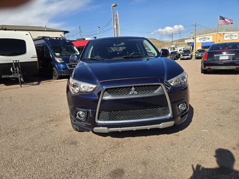 Used 2011 Mitsubishi Outlander Sport SE AWD/4WD image 2