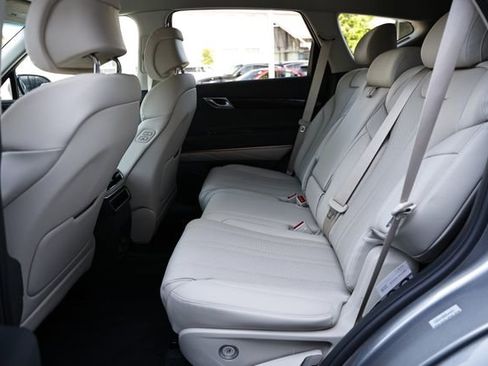 Used 2025 Genesis GV80 2.5T Standard AWD/4WD image 25
