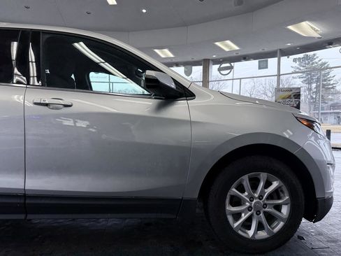 Used 2018 Chevrolet Equinox LT image 6