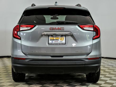 Used 2024 GMC Terrain SLE w/ Driver Convenience Package AWD/4WD image 7