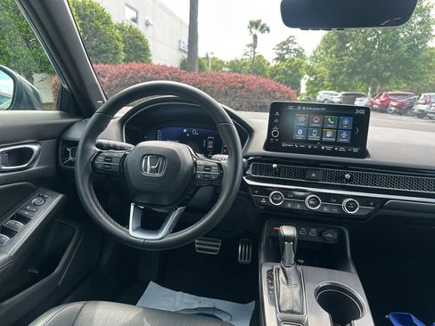 Certified 2024 Honda Civic Sport Touring image 17