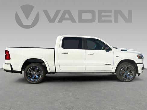 New 2026 RAM 1500 Big Horn AWD/4WD image 6