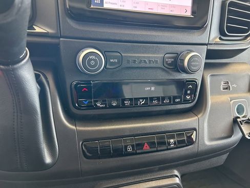 New 2026 RAM ProMaster 2500 w/ Convenience Group image 43