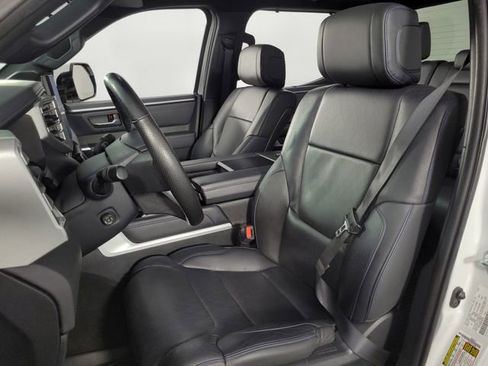 Used 2023 Toyota Tundra Platinum image 14