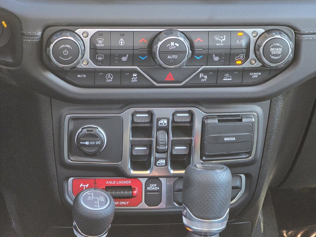 New 2026 Jeep Gladiator Mojave AWD/4WD image 30