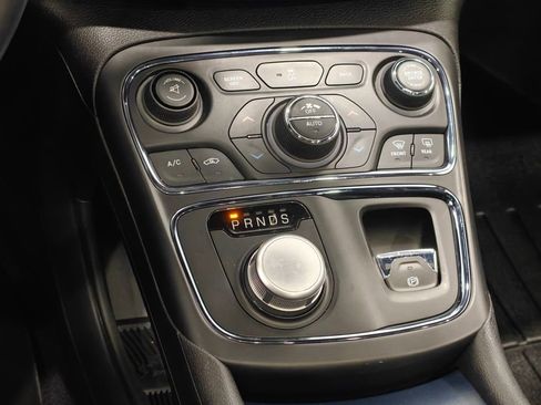 Used 2015 Chrysler 200 S w/ Navigation & Sound Group I AWD/4WD image 8