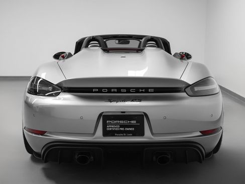 Certified 2025 Porsche 718 Boxster Spyder RS RWD image 14