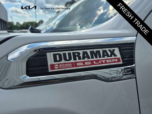 Used 2022 GMC Sierra 2500 Denali AWD/4WD image 4