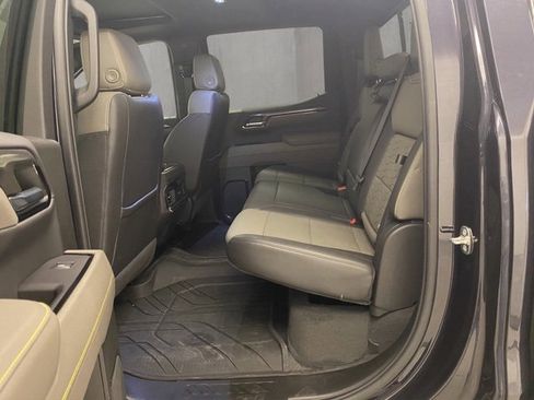 Used 2022 Chevrolet Silverado 1500 ZR2 w/ Technology Package image 22