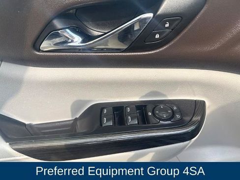 Used 2017 GMC Acadia SLT FWD image 12