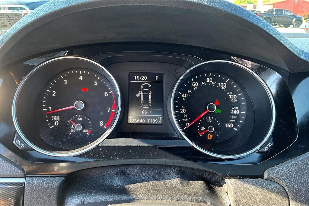 Used 2018 Volkswagen Jetta Sport FWD image 19