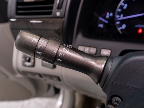 Used 2012 Lexus LS 460 w/ Comfort Pkg image 32