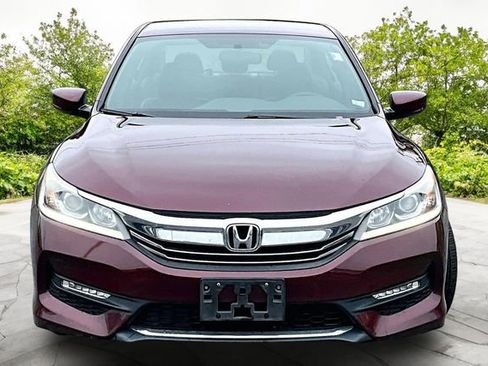 Used 2017 Honda Accord Sport Special Edition image 3