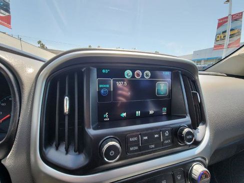 Used 2015 Chevrolet Colorado LT w/ Luxury Package RWD image 13