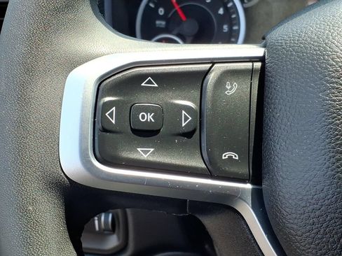 Certified 2025 RAM 2500 Big Horn AWD/4WD image 11