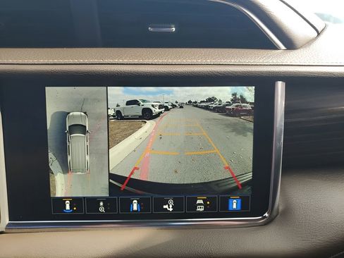 Certified 2023 GMC Yukon XL Denali image 44