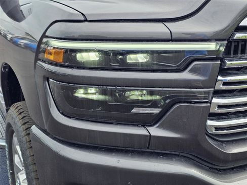 New 2026 RAM 2500 Laramie w/ Sport Appearance Package AWD/4WD image 4