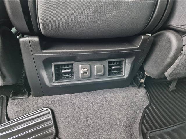 Used 2021 Chevrolet Silverado 1500 LT RWD image 17