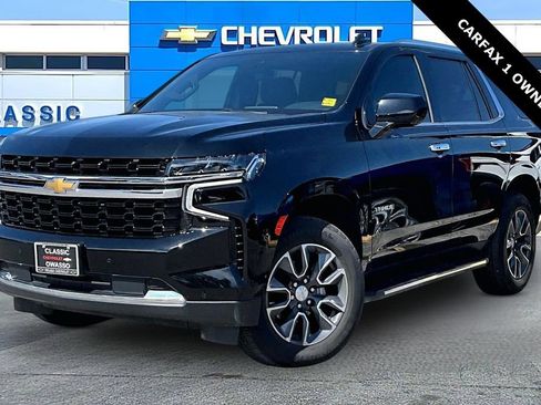 Used 2024 Chevrolet Tahoe LS w/ Driver Alert Package RWD image 3