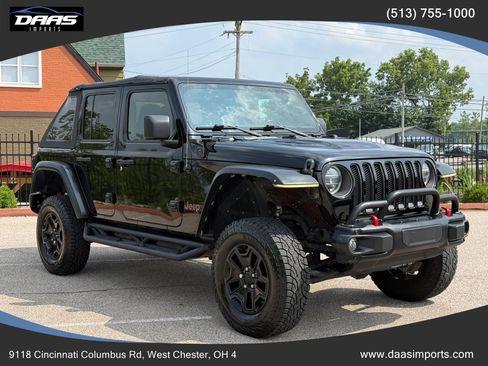 Used 2018 Jeep Wrangler Unlimited Rubicon AWD/4WD image 3