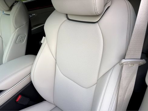New 2026 Genesis GV70 2.5T Select AWD/4WD image 7