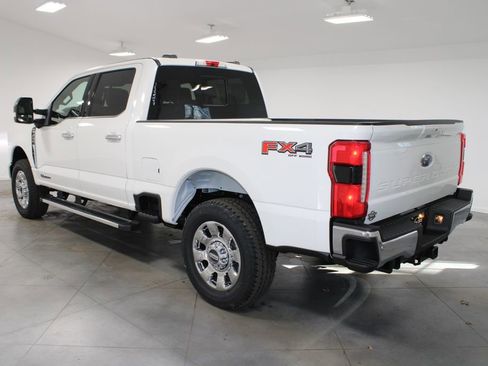 New 2026 Ford F250 Lariat w/ Chrome Package image 6