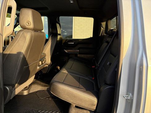 Used 2021 Chevrolet Silverado 1500 LTZ image 18