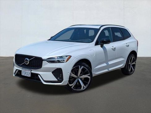 Used 2022 Volvo XC60 T8 R-Design w/ Advanced Package AWD/4WD image 1
