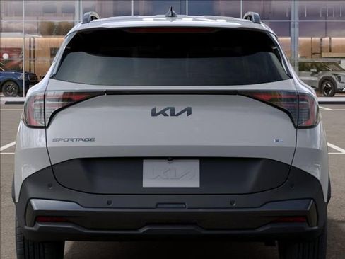 New 2026 Kia Sportage X-Line AWD/4WD image 13