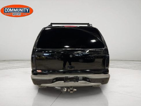 Used 2005 Chevrolet Tahoe Z71 w/ Preferred Equipment Group AWD/4WD image 6