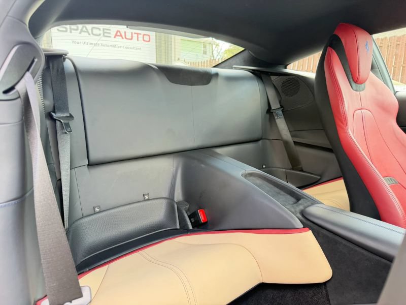 Used 2024 Ferrari Roma RWD image 27