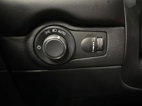 Used 2025 Dodge Durango R/T image 27