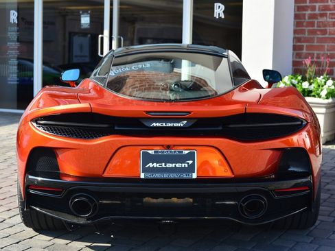 Used 2023 McLaren GT image 5