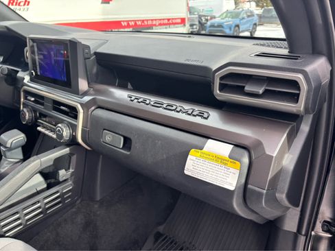 Used 2024 Toyota Tacoma SR5 image 28