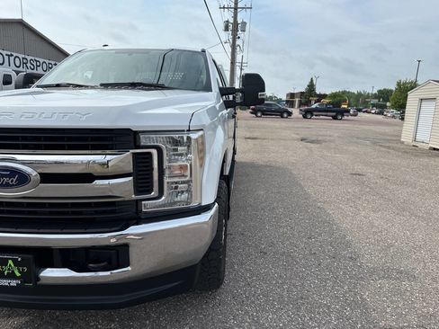 Used 2018 Ford F350 XLT image 15