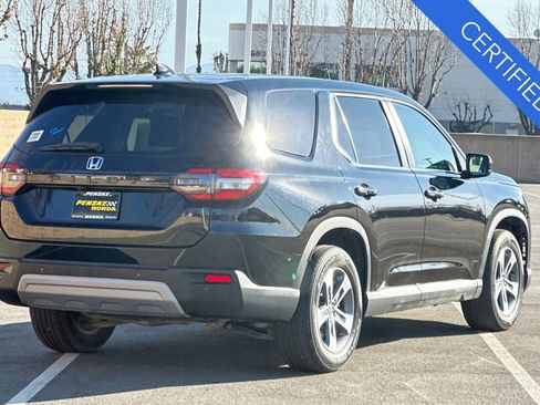 Certified 2023 Honda Pilot EX-L image 4