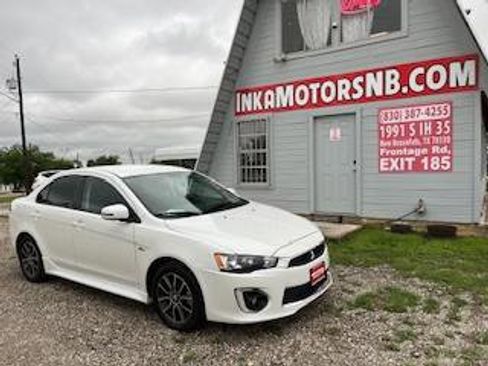Used 2017 Mitsubishi Lancer ES FWD image 1