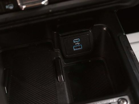 Used 2025 Ford Bronco Outer Banks AWD/4WD image 24
