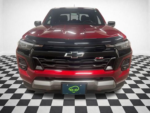 Certified 2024 Chevrolet Colorado Z71 w/ Z71 Convenience Package 2 AWD/4WD image 4