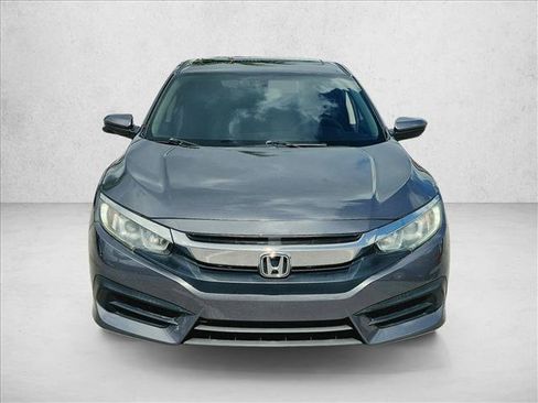 Used 2017 Honda Civic EX image 2