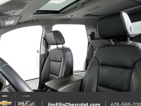 Certified 2019 Chevrolet Traverse Premier w/ Redline Edition image 5