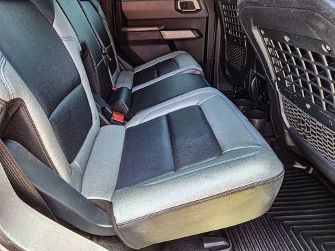 Used 2022 Ford Bronco Black Diamond AWD/4WD image 36