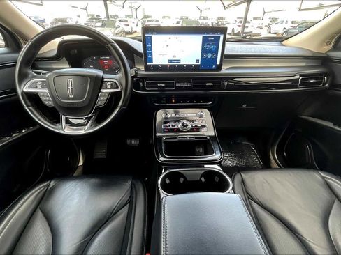 Used 2021 Lincoln Nautilus AWD w/ Equipment Group 101A image 15