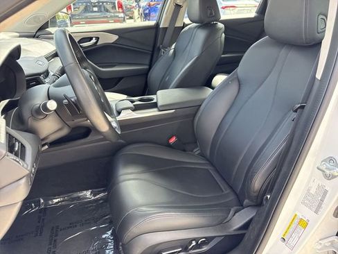 Used 2023 Acura TLX FWD image 11