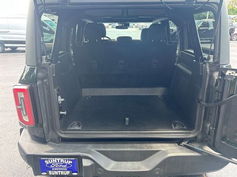 Used 2023 Ford Bronco Wildtrak AWD/4WD image 25
