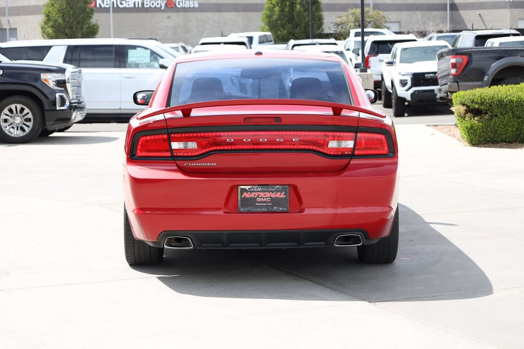 Used 2013 Dodge Charger SXT w/ Sport Appearance Group RWD image 5
