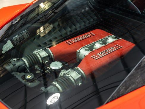Used 2010 Ferrari 458 Italia Coupe RWD image 22