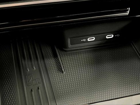 New 2026 Volkswagen Atlas SEL image 21